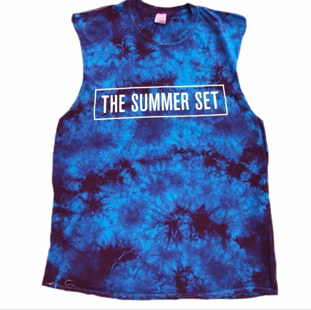 The Summer Set blue tie die shirt
